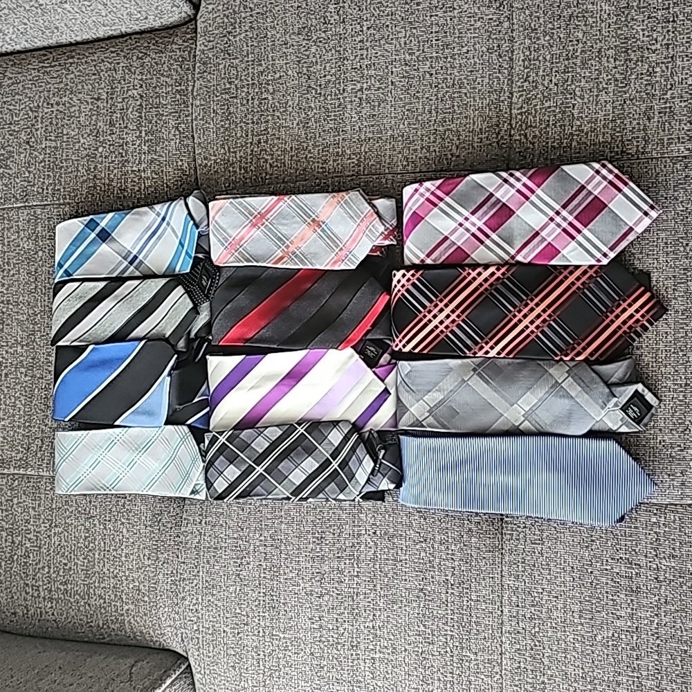 Bundle of 12 Ties